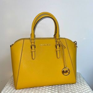 Micheal Kors Handbag